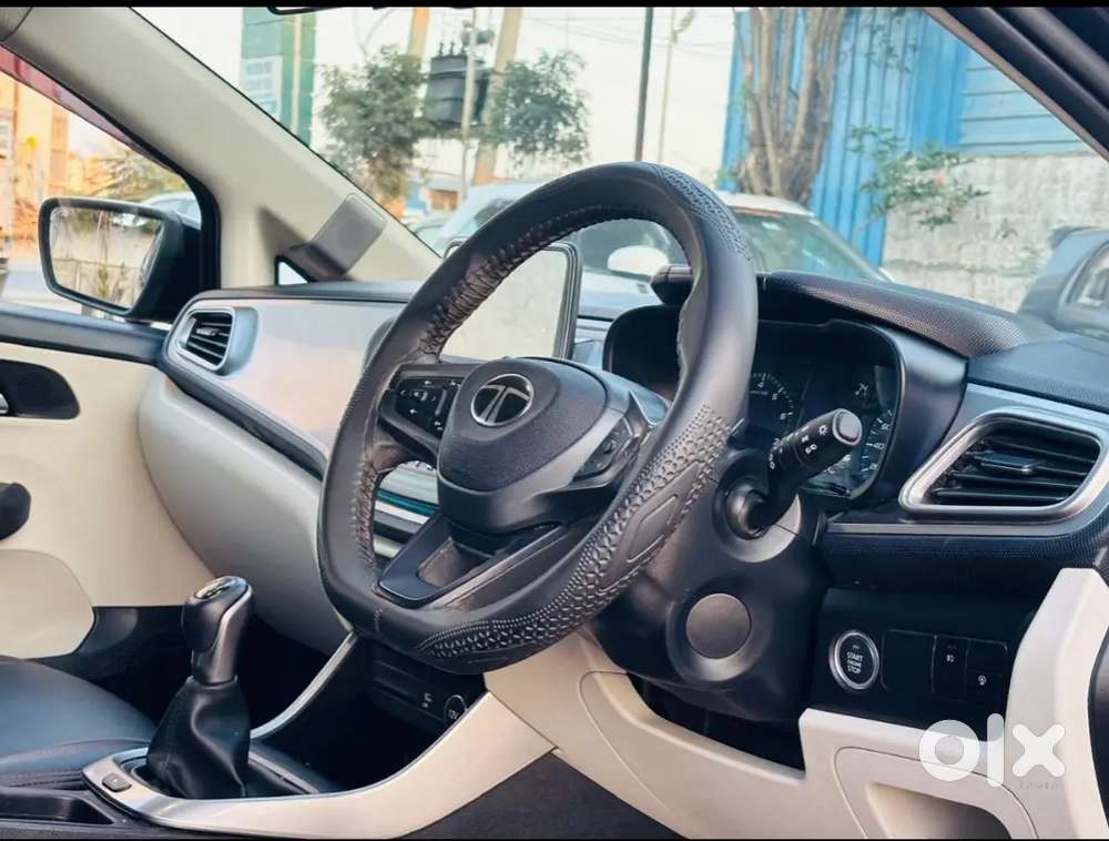 Tata Altroz 2021 Petrol 28500 Km Driven