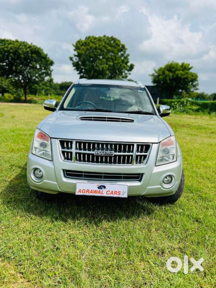 Isuzu Mu 7 4x2, 2015, Diesel