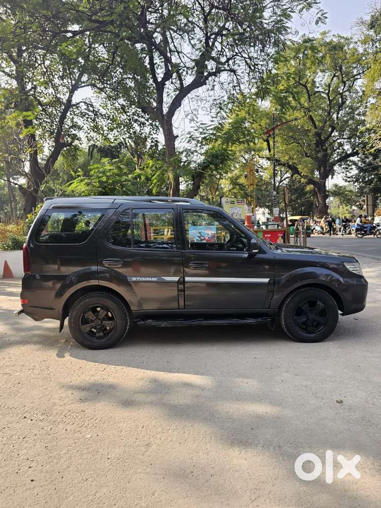 Tata Safari Storme Vx, 2017, Diesel