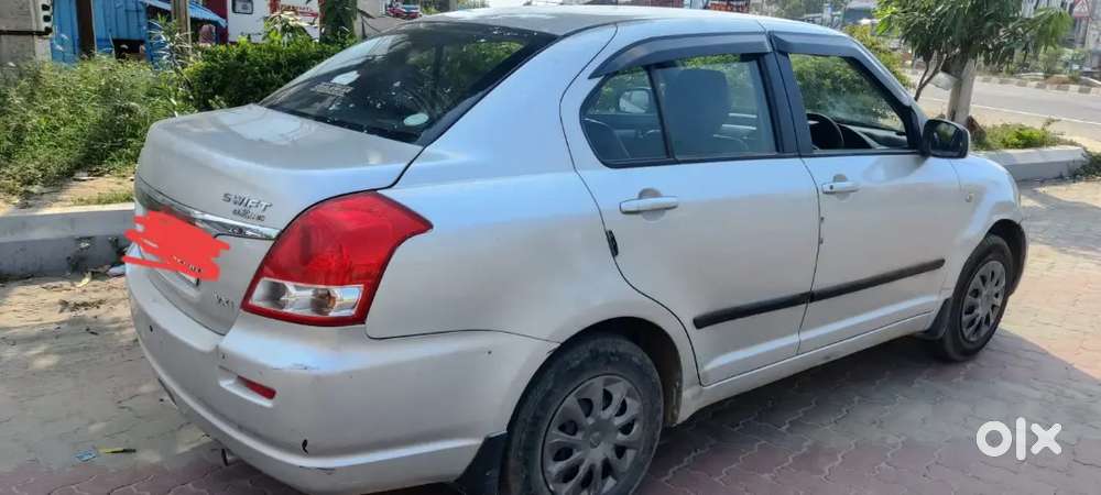 Maruti Suzuki Swift 2011 Petrol Manual