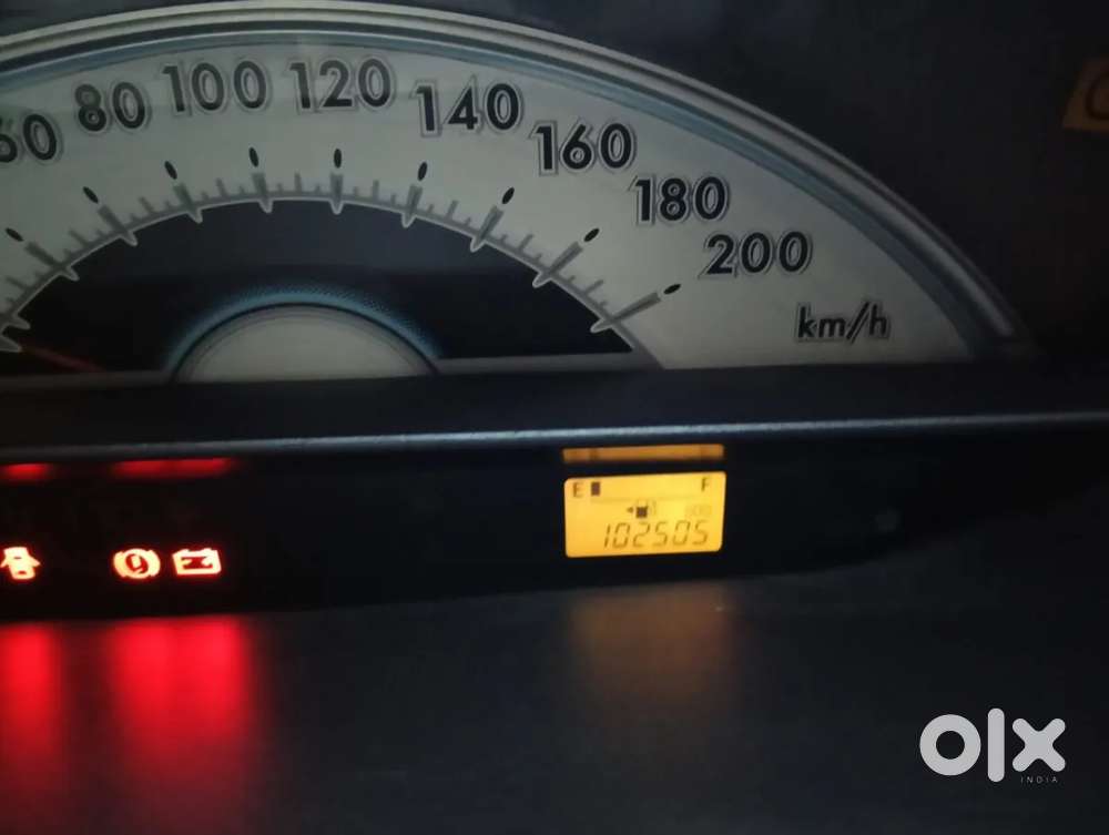 Toyota Etios 1.5 V, 2011, Petrol
