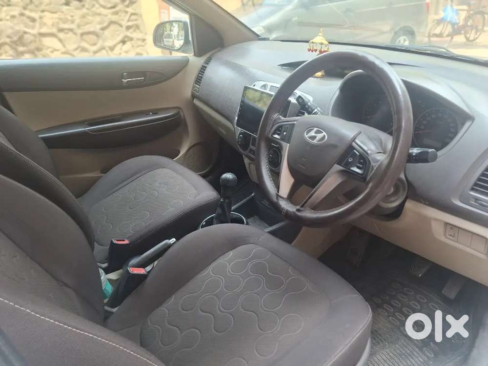 2010 Hyundai I20 Asta Top Model  Just Rs 1,89,000/- Final..