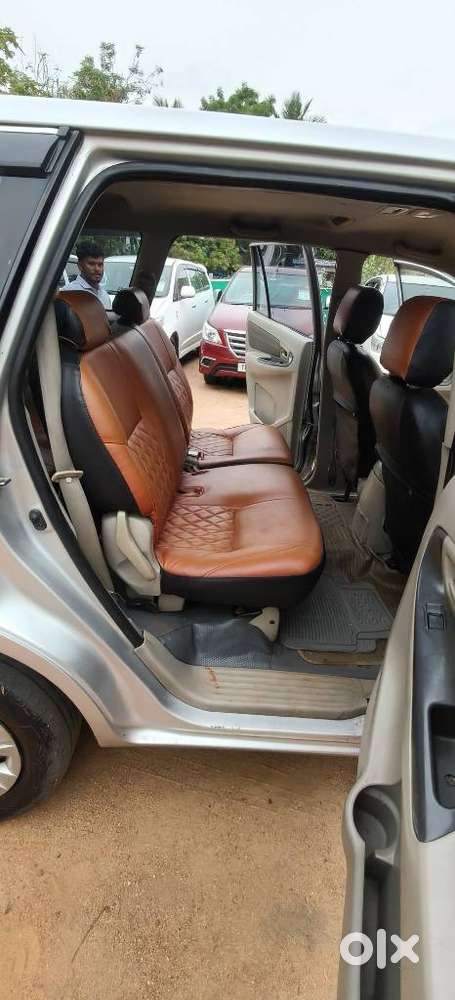 Toyota Innova 2.5 G (diesel) 7 Seater, 2010, Diesel