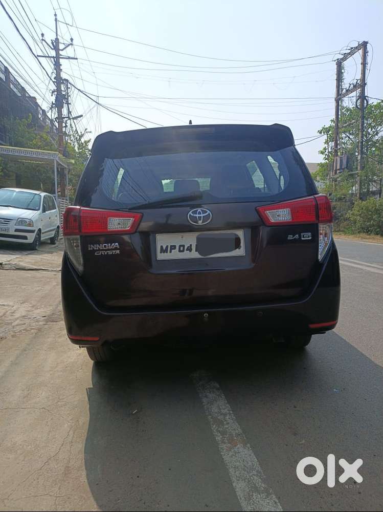 Toyota Innova Crysta 2.4 G Mt 8s, 2017, Diesel