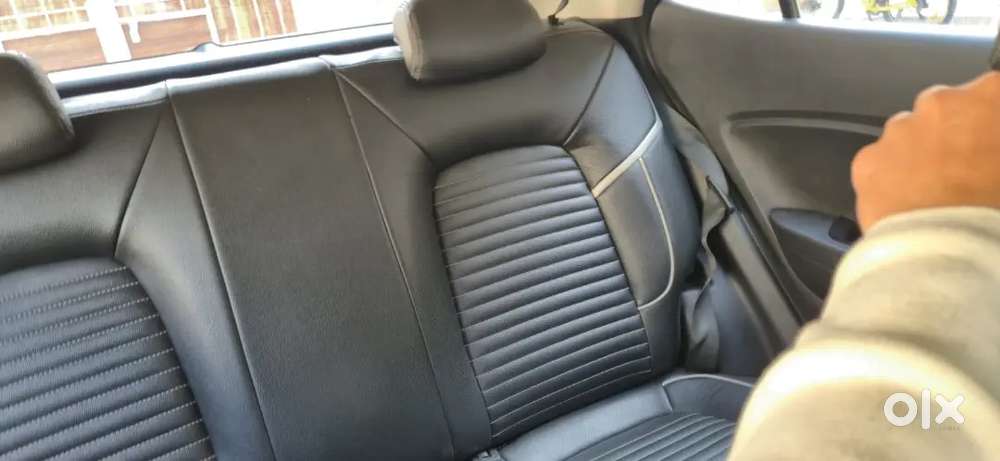 Automatic Venue Car  7gear Transmission Except Reverse Gear Price Nego