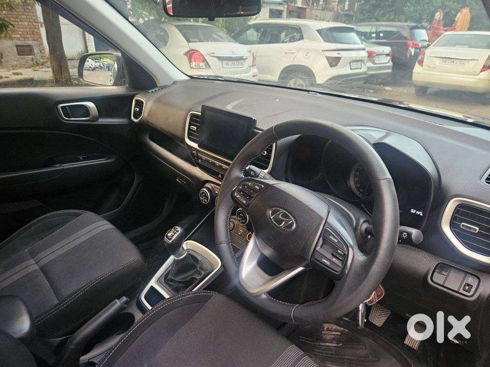 Hyundai Venue Sx, 2021, Petrol