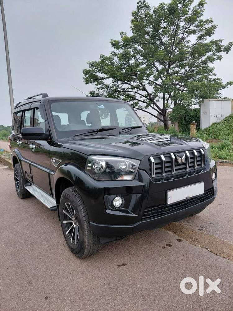 Mahindra Scorpio S3, 2018, Diesel