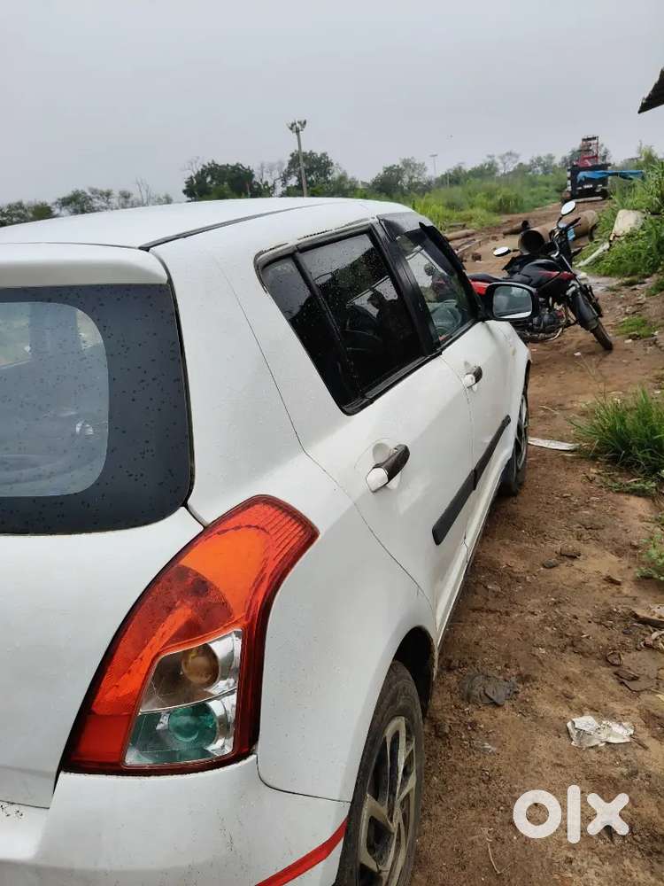 Maruti Suzuki Swift 2010