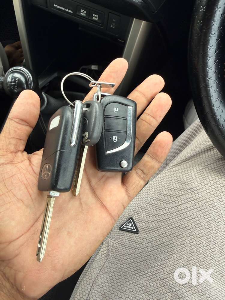 Toyota Innova Crysta 2018 Diesel Manual