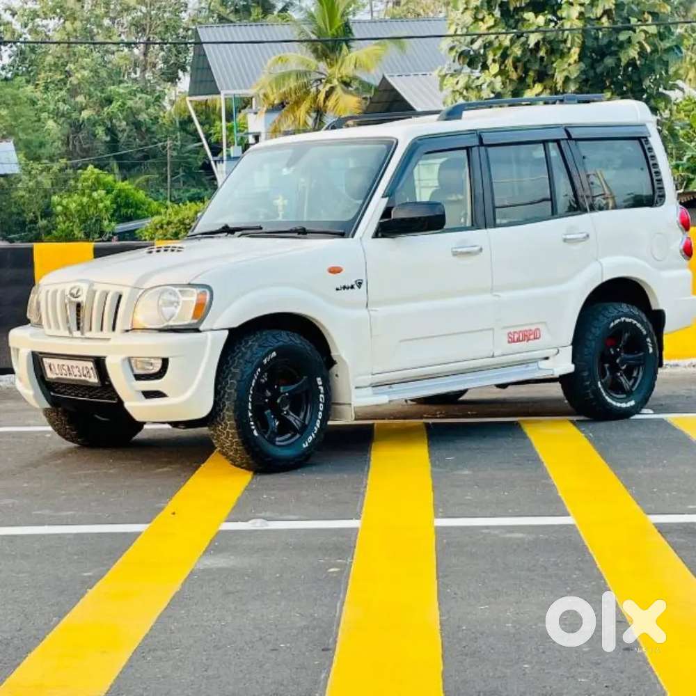 Mahindra Scorpio Lx 2011 Diesel Automatic