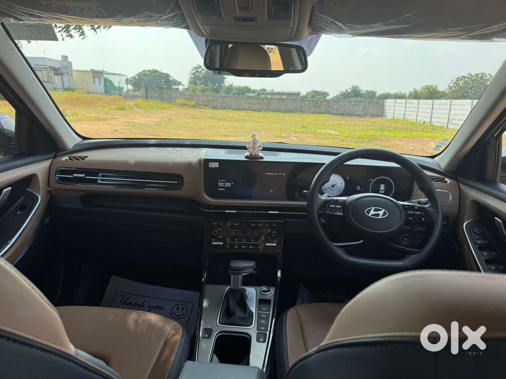 Hyundai Alcazar 2025 Petrol 7000 Km Driven