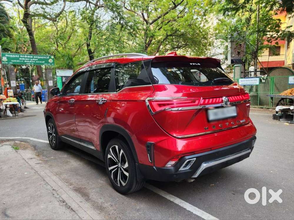 Mg Hector Plus Sharp Pro 1.5 Turbo Petrol Cvt 7 Str, 2023, Petrol