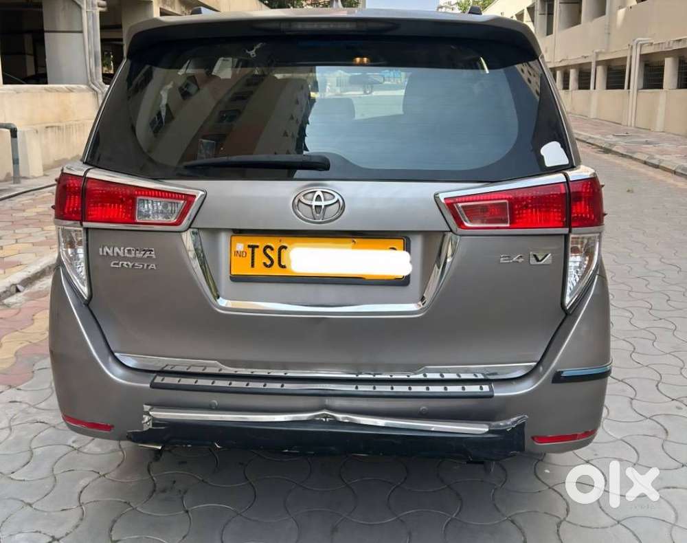 Toyota Innova Crysta 2.4 V 8 Str, 2019, Diesel