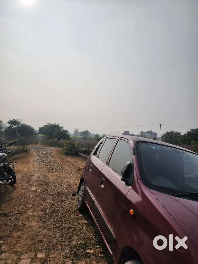 Mint Condition Company Colour With Centre Lock Key