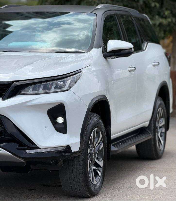 Toyota Fortuner Legender 4x2 At 2.8, 2024, Diesel