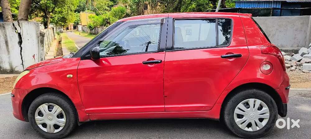 Swift 1.3 Vxi 2007 Km Driven