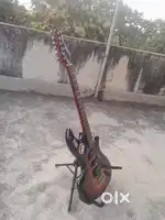Givson gs 1000 electric guitar.