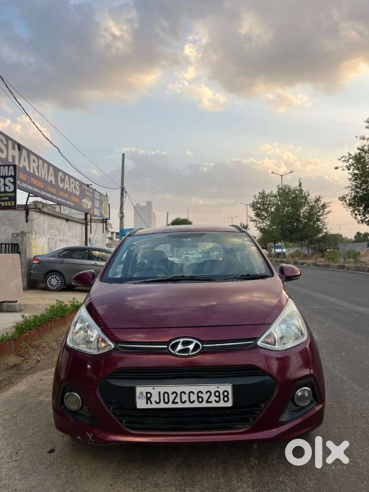 Hyundai Grand I10 Sportz, 2015, Diesel