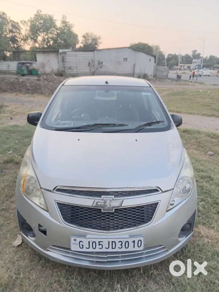 For Sale: Single-owner Chevrolet Beat Diesel (silver)