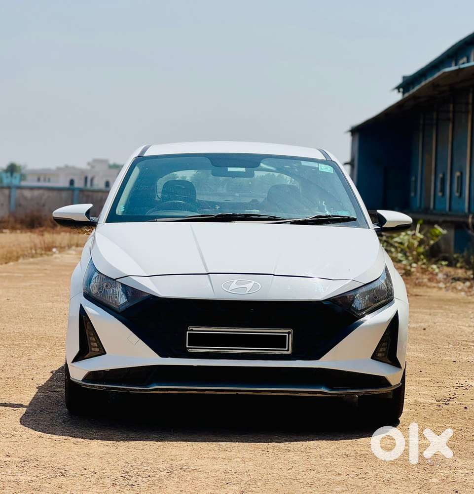 Hyundai I20 Sportz 1.2 Mt, 2023, Petrol