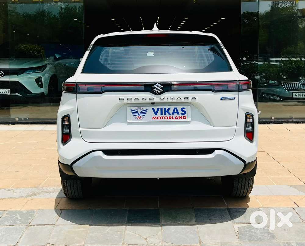 Maruti Suzuki Grand Vitara 1.5 Delta Smart Hybrid, 2024, Petrol