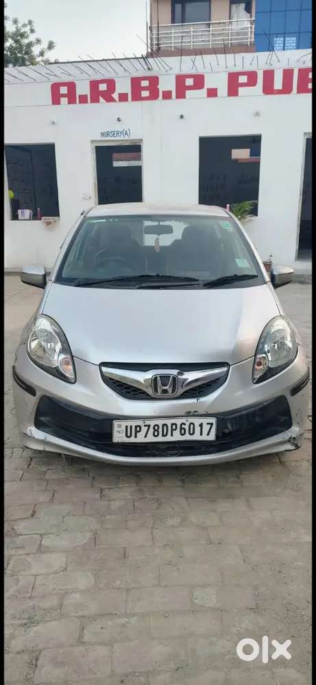 Honda Brio 2014 Petrol Well Maintained