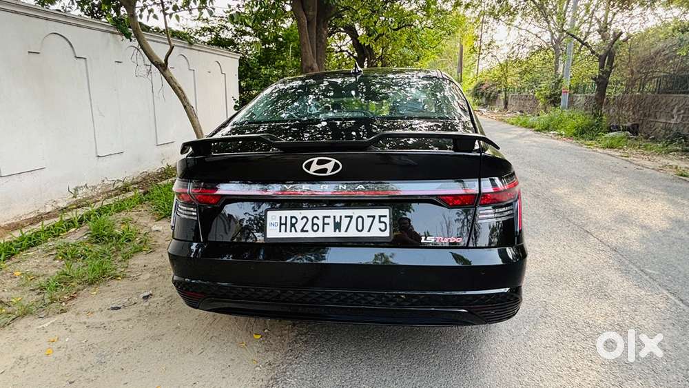 Hyundai Verna Petrol 2025