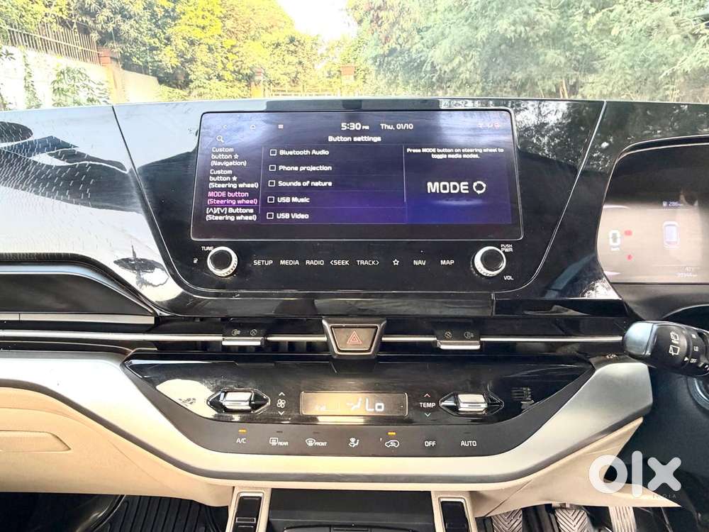 Kia Carens G1 4.6mt Luxury Plus 7, 2022, Petrol