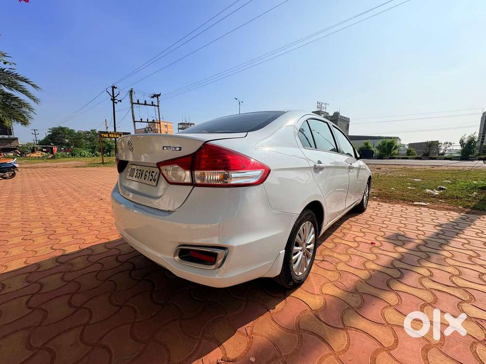 Maruti Suzuki Ciaz 1.5 Zeta Shvs Mt, 2019, Cng & Hybrids