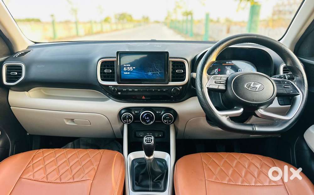 Hyundai Verna 1.5 Sx Petrol Mt, 2023, Petrol