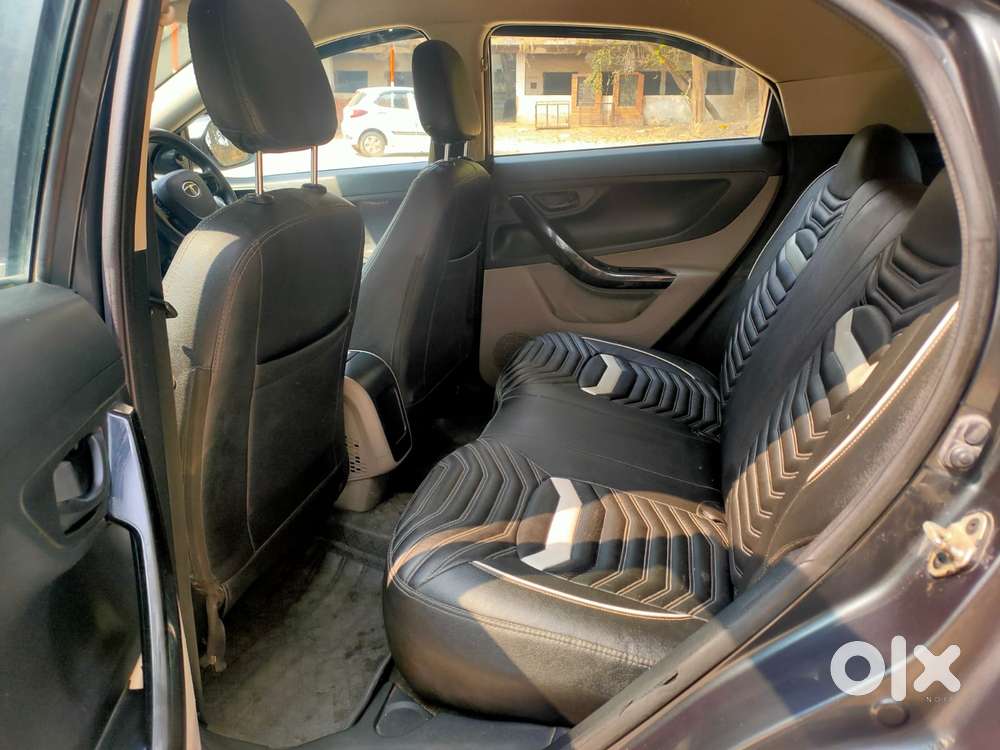 Tata Nexon 1.5 Revotorq Xm (s), 2018, Diesel