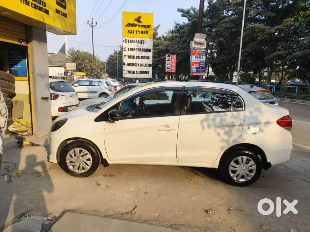 Honda Amaze 2016 Cng & Hybrids Well Maintained