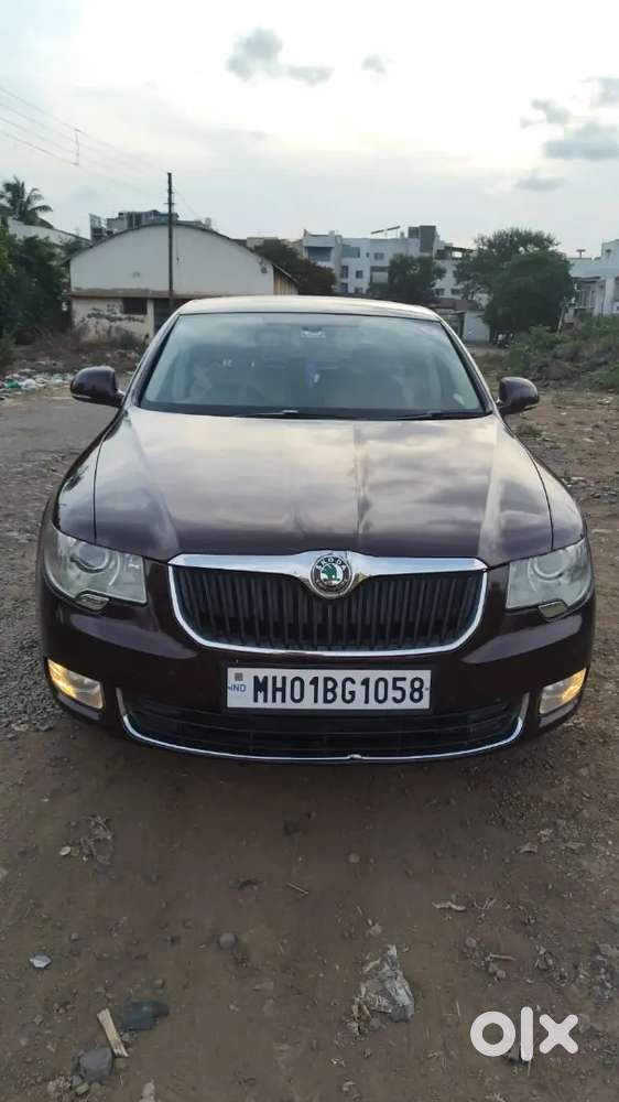 Skoda Superb 2013 Petrol 950000 Km Driven