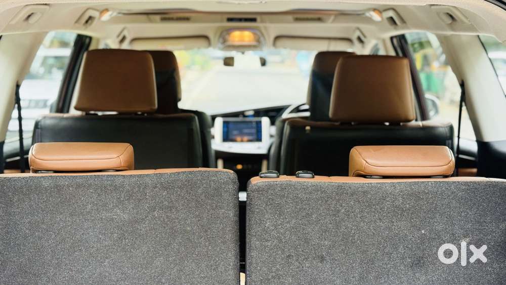 Toyota Innova Crysta 2.8 Zx At 7 Seater, 2018, Diesel