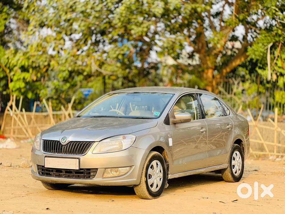 Skoda Rapid 2011-2013 1.6 Mpi Active, 2011, Petrol