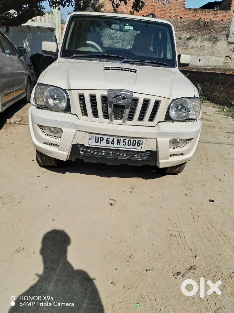 Gadi Good Condition Me Hai 2010 Moda Hai