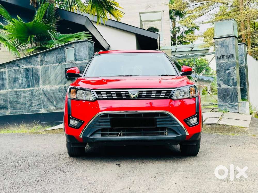 Mahindra Xuv300 W6 Amt Diesel, 2022, Diesel