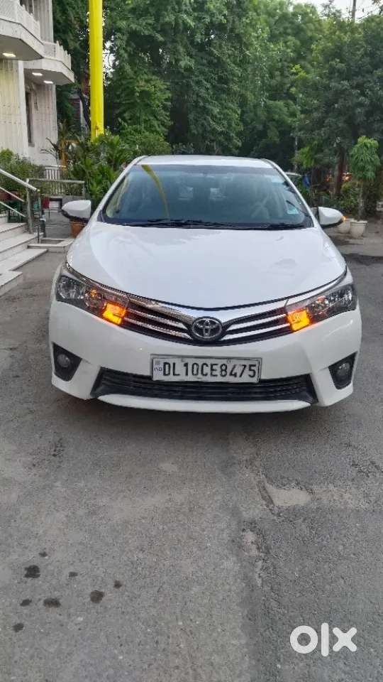 Toyota Corolla Altis 1.8 G, 2015, Petrol
