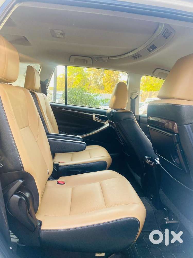 Toyota Innova Crysta 2.8z Automatic, 2021, Diesel