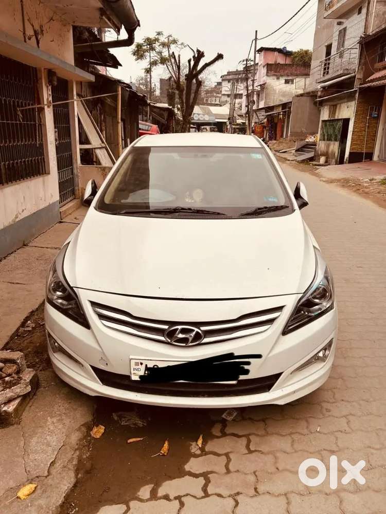 Hyundai Verna 2015
