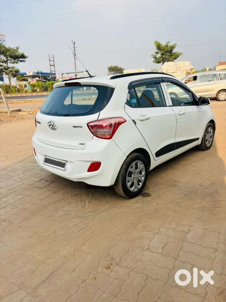 Hyundai Grand I10 1.2 Kappa Sportz Option, 2016, Petrol