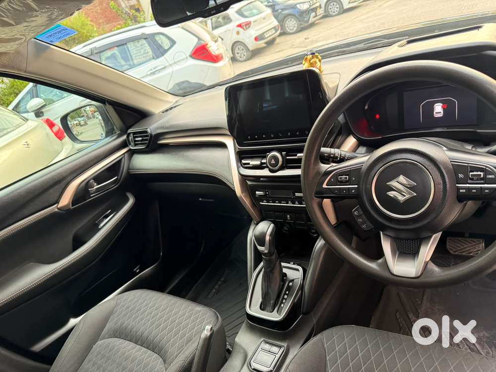 Maruti Suzuki Grand Vitara 1.5 Zeta Plus Intelligent Hybrid Ecvt, 20..