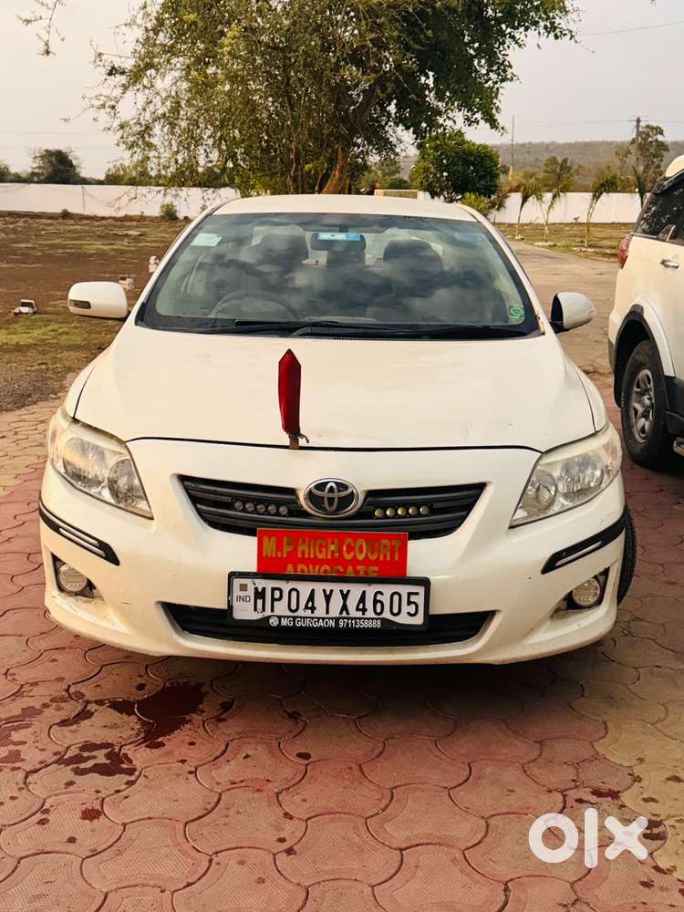 Toyota Corolla Altis 2010
