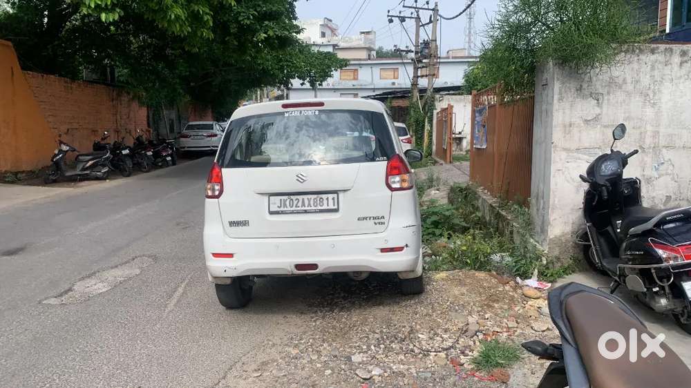 Maruti Suzuki Ertiga 2012