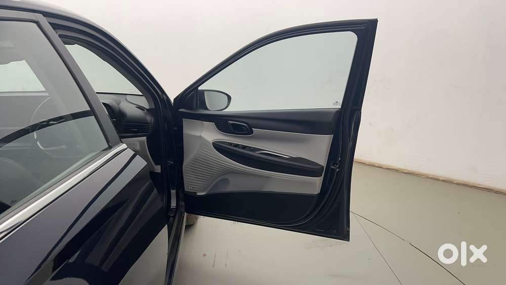 Hyundai New I20 1.2 Asta (o) Ivt, 2024, Petrol
