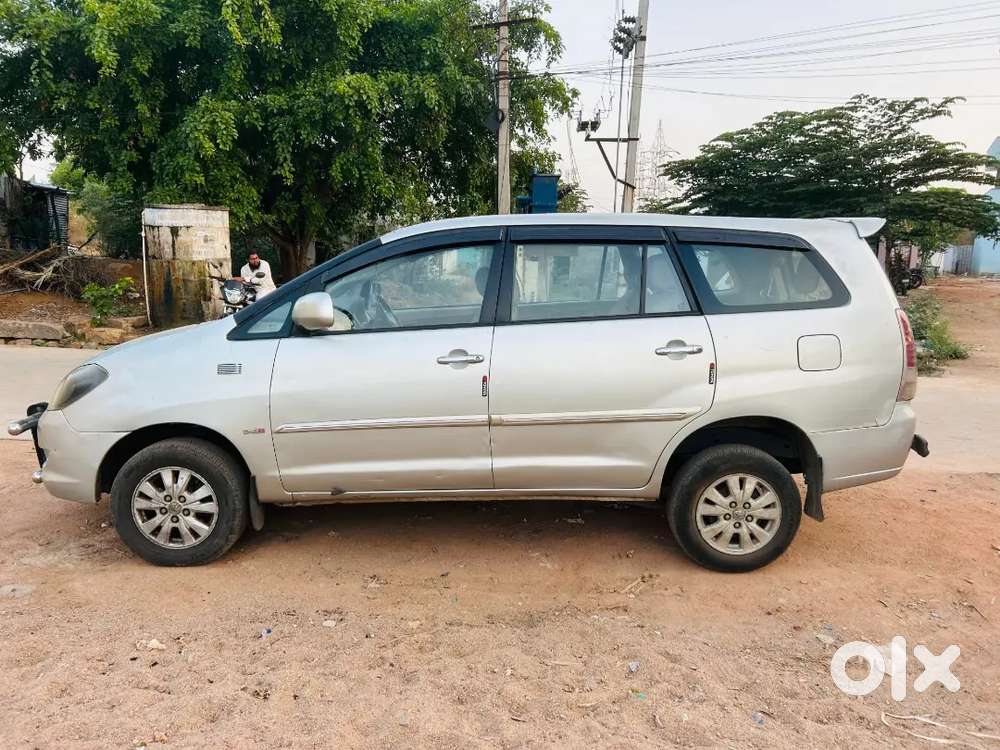 Toyota Innova 2008