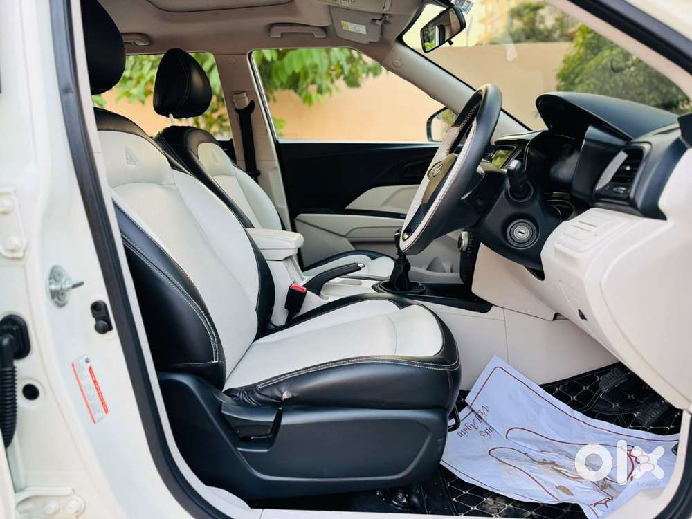 Mahindra Xuv300 W6 Diesel, 2022, Diesel