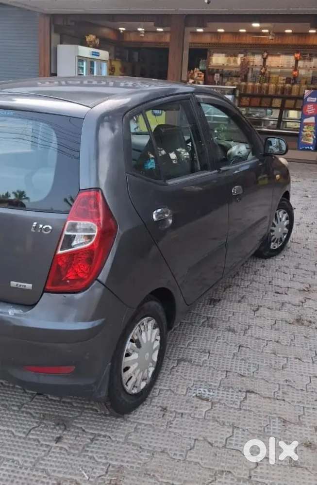 Hyundai I10 2011,carbon Grey,hatch Back
