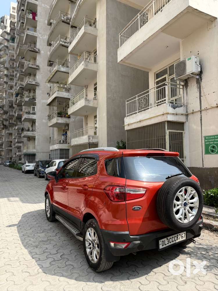 Ford Ecosport Petrol 2015 Automatic (top Model)