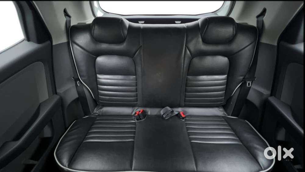 Tata Altroz 1.2 Xe, 2020, Petrol
